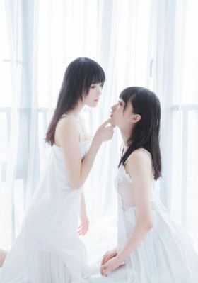 厨房里强摁做开腿呻吟动漫_DVD免费全集观看